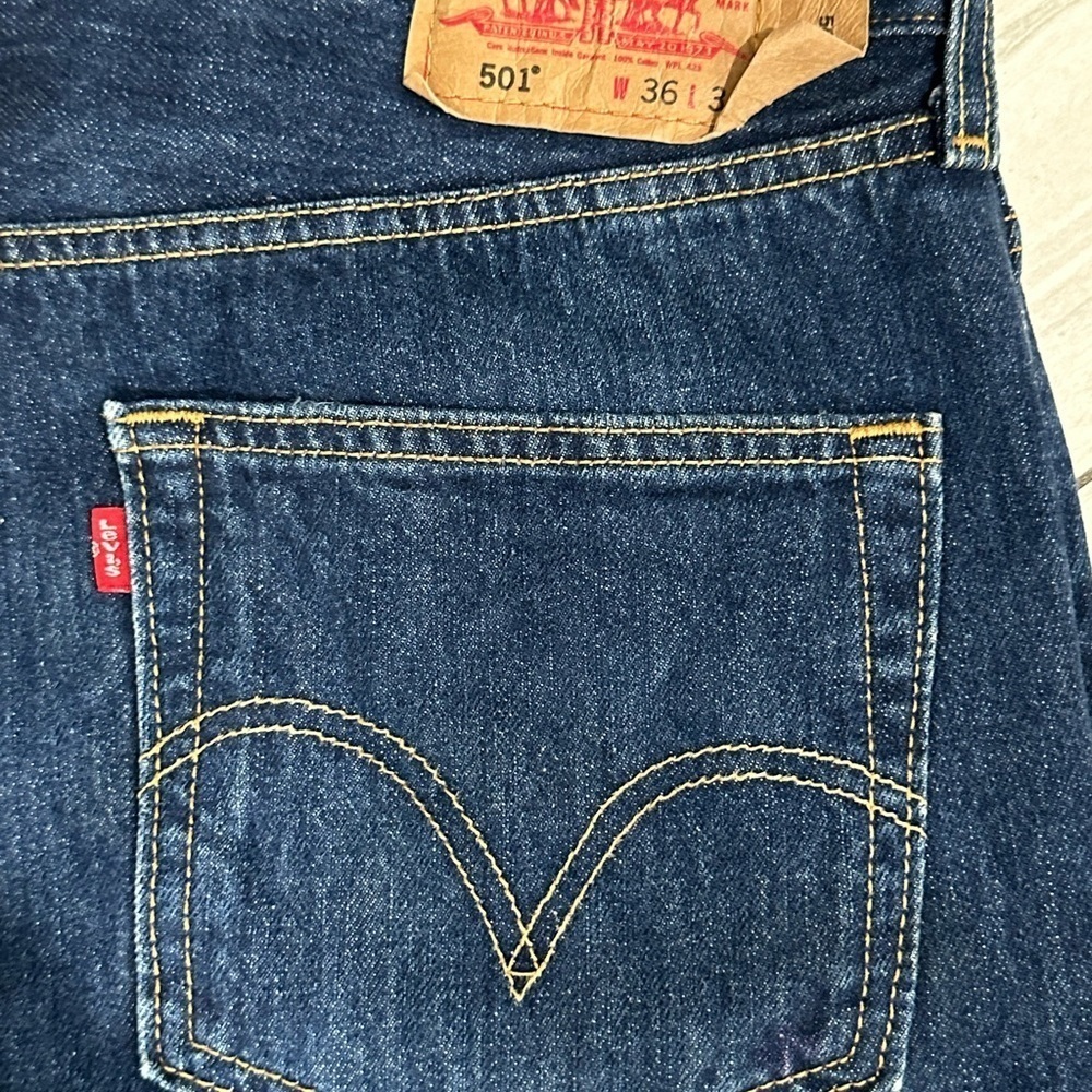 Levi's 501 Straight Leg Button-Fly Mens Jeans 30x30 - Picture 8 of 9